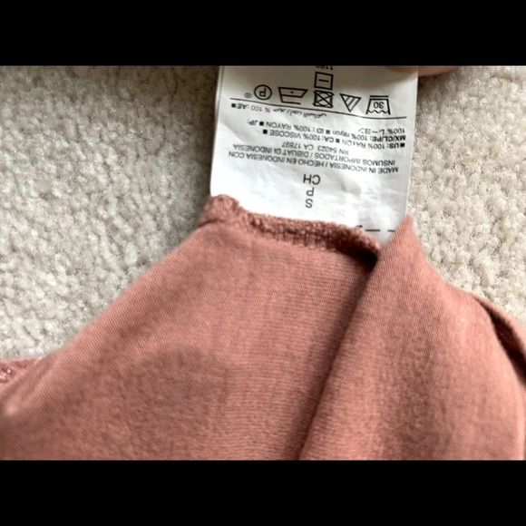 2/$15 OLD NAVY cap sleeves top, loose fit , S - Picture 8 of 11